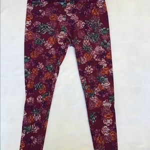 Last Call!! LuLaRoe Tall and Curvy Leggings